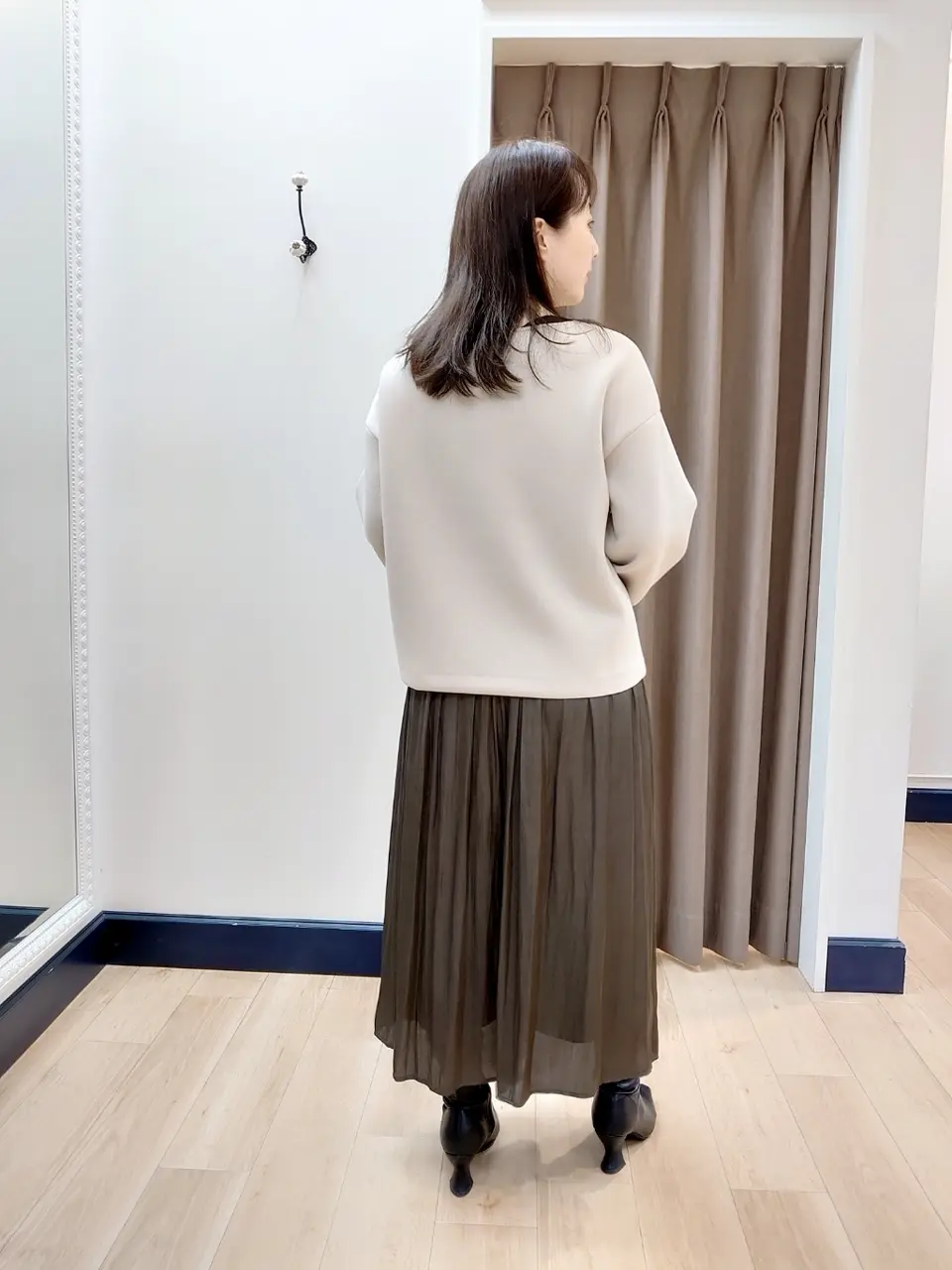 組曲 スタッフ コーディネート画像