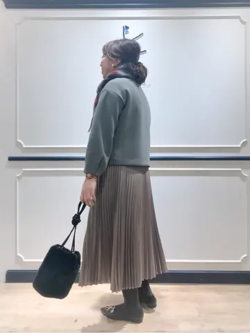 組曲 中山 コーディネート画像