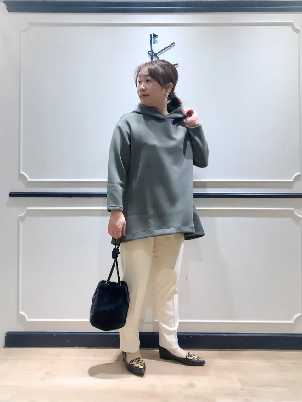 組曲 中山 コーディネート画像