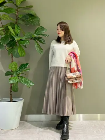 組曲 酒井 コーディネート画像