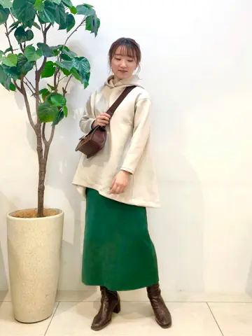 組曲 石井 コーディネート画像