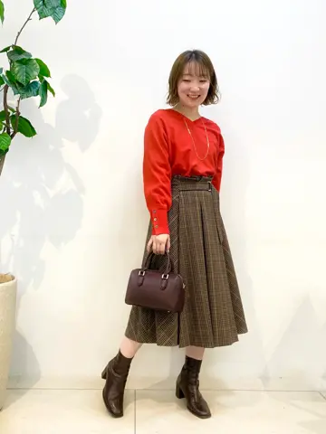 組曲 石井 コーディネート画像