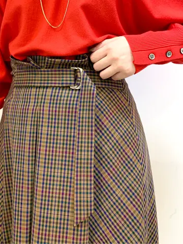 組曲 石井 コーディネート画像