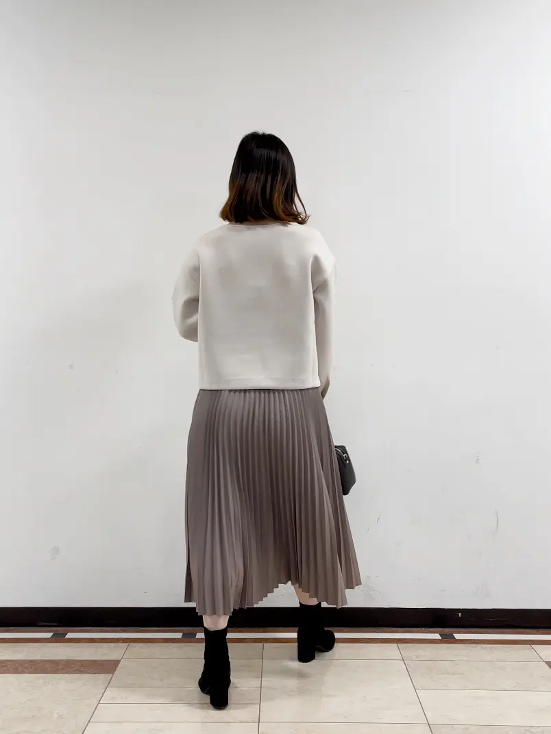 組曲 鈴木 コーディネート画像