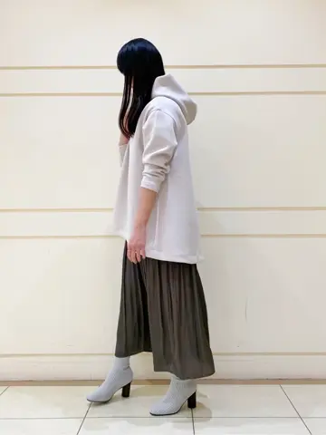 組曲 飯野 コーディネート画像