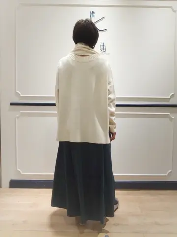 組曲 井上 コーディネート画像