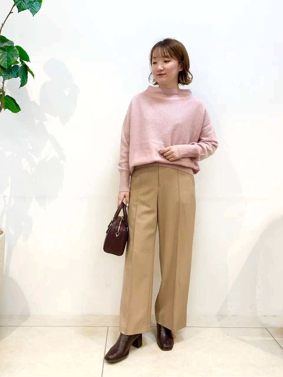 組曲 石井 コーディネート画像