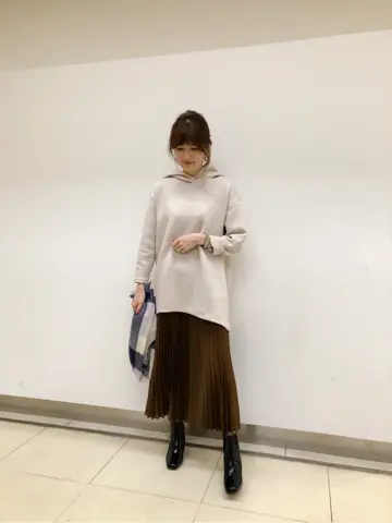 組曲 スタッフ コーディネート画像