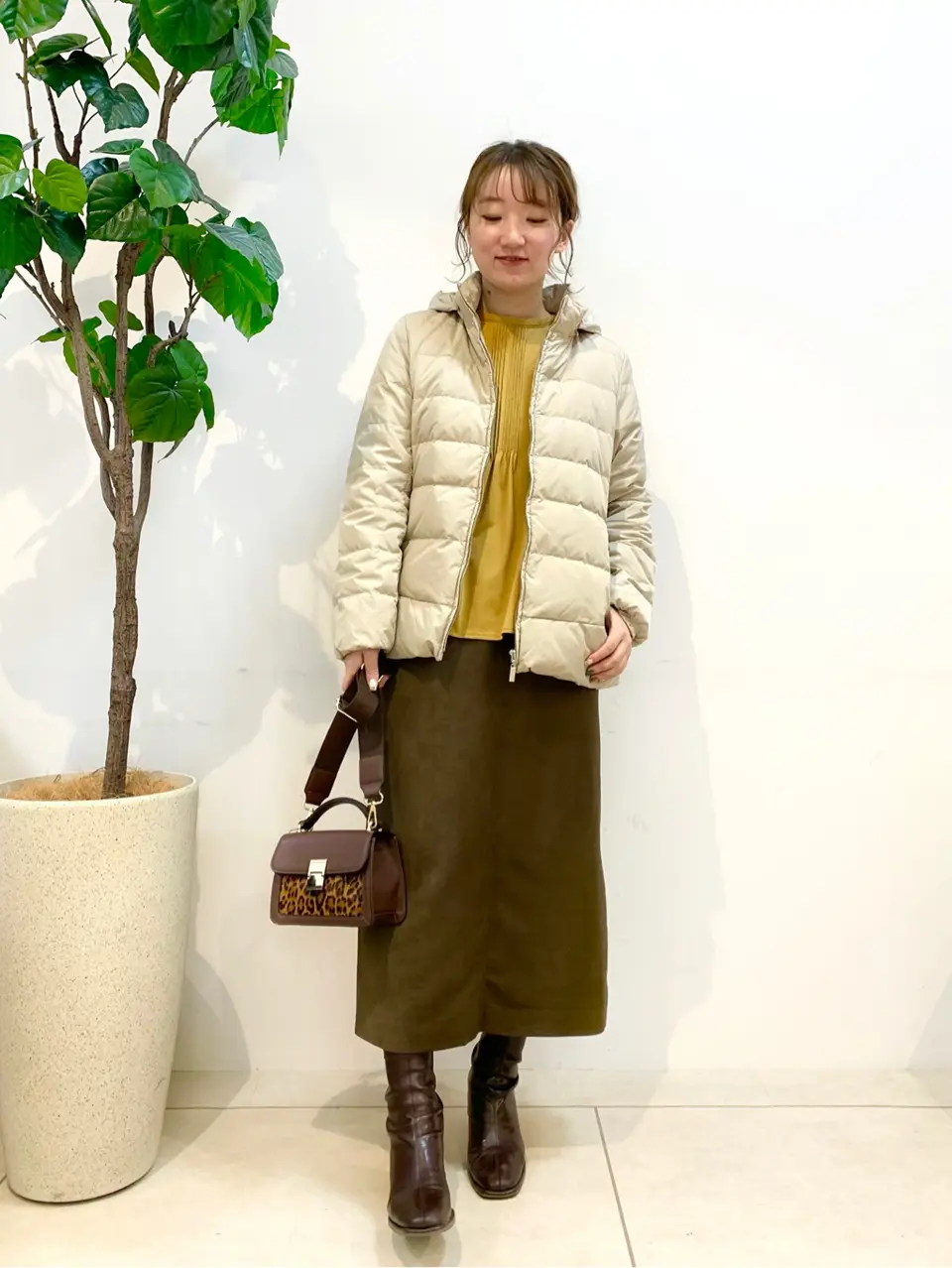 組曲 石井 コーディネート画像