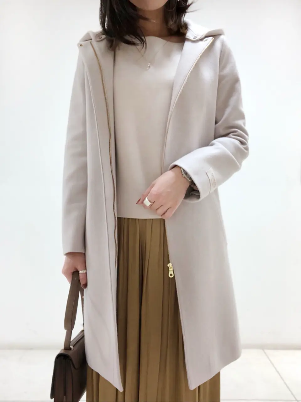 組曲 岩田 コーディネート画像