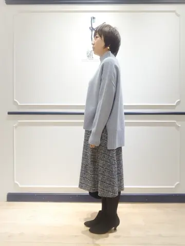 組曲 井上 コーディネート画像