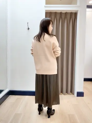 組曲 スタッフ コーディネート画像