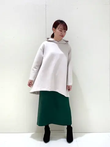 組曲 柿内 コーディネート画像