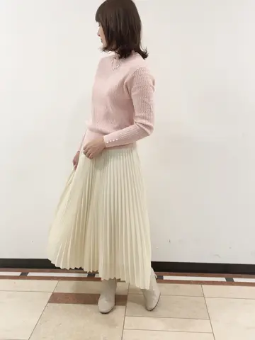 組曲 宮本 コーディネート画像