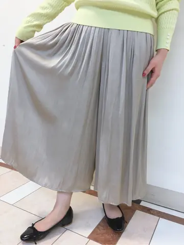 組曲 スタッフ コーディネート画像