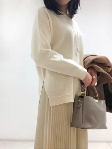 組曲 岩田 コーディネート画像