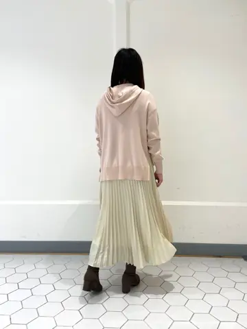 組曲 スタッフ コーディネート画像