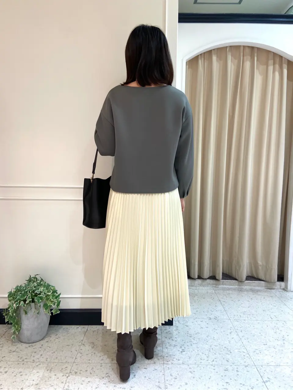 組曲 スタッフ コーディネート画像