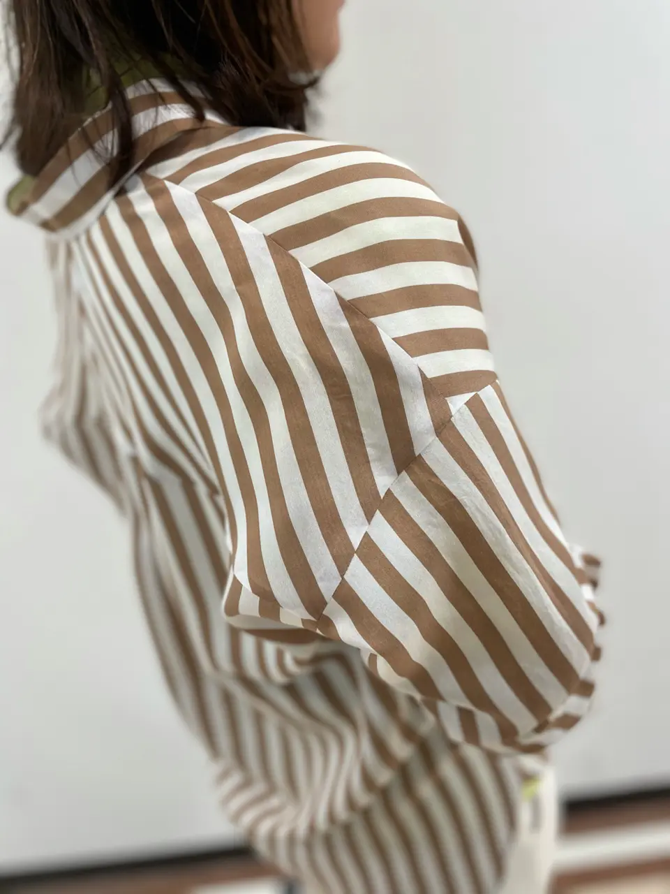 組曲 宮本 コーディネート画像