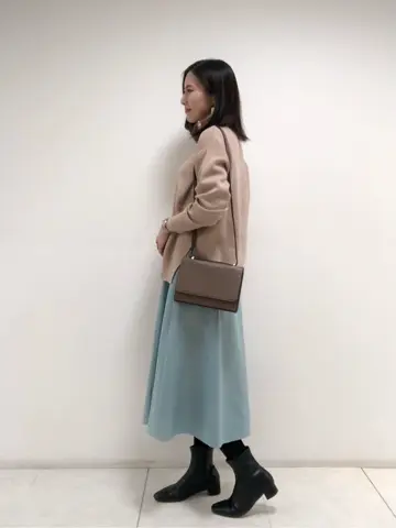 組曲 岩田 コーディネート画像