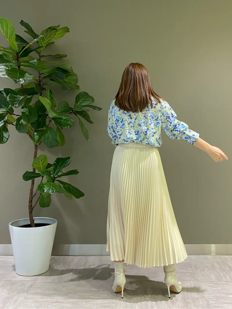 組曲 酒井 コーディネート画像