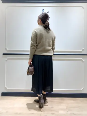 組曲 中山 コーディネート画像