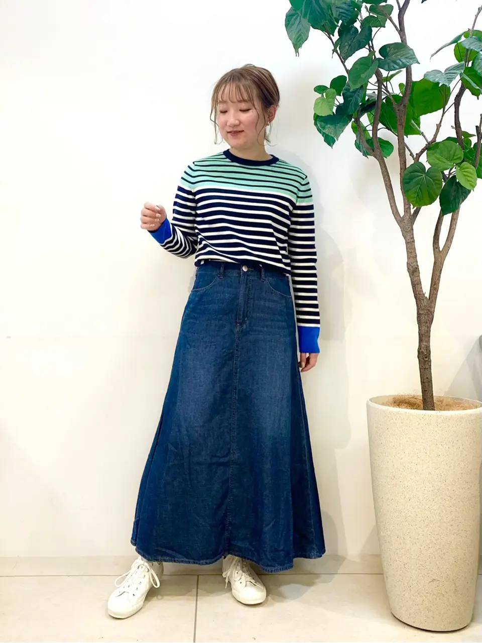 組曲 石井 コーディネート画像