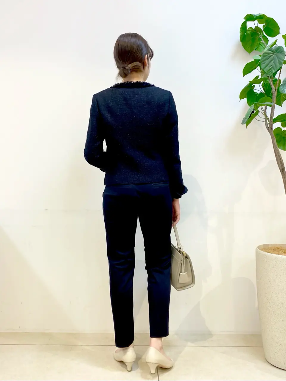 組曲 松田 コーディネート画像