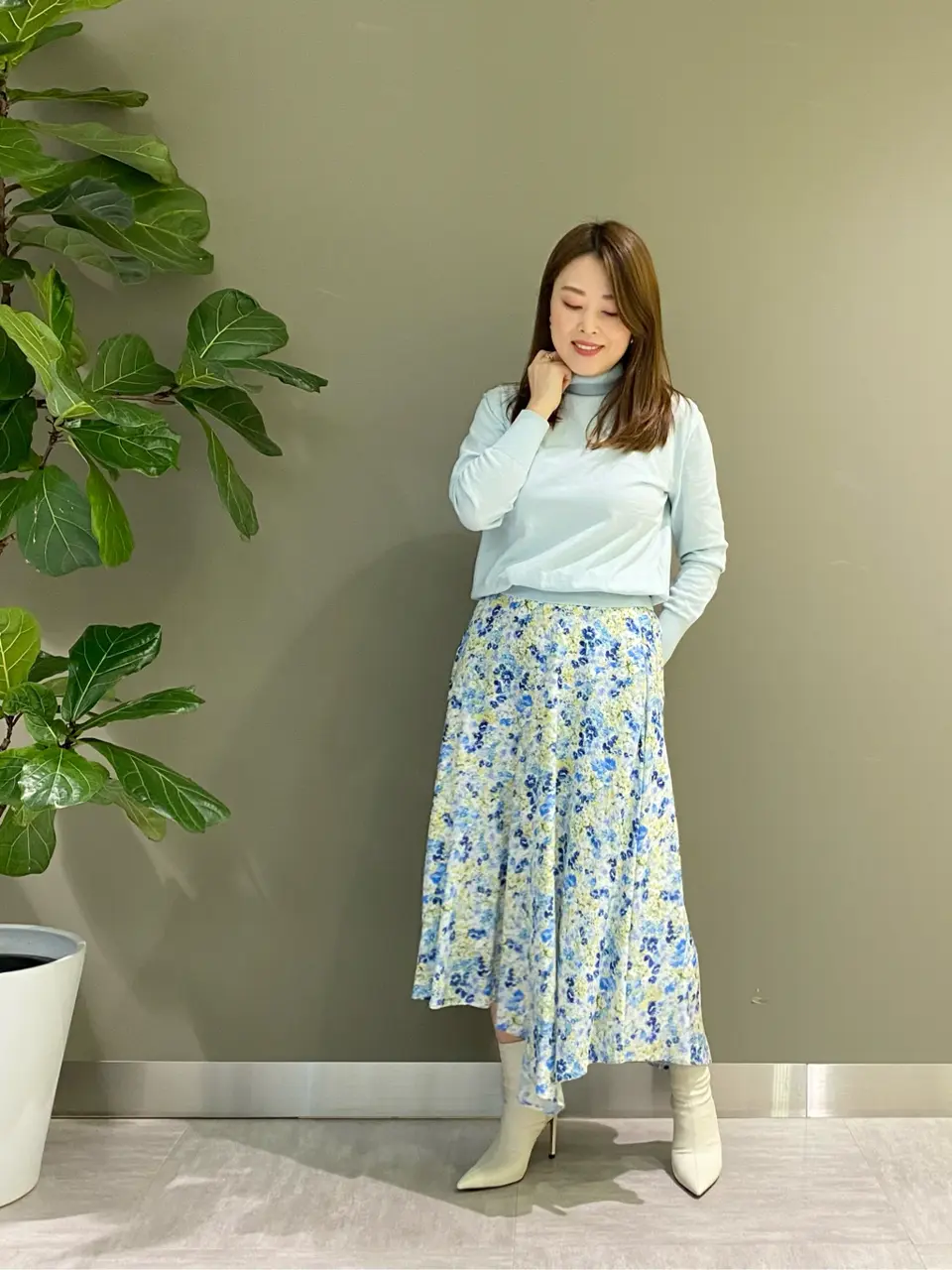 組曲 酒井 コーディネート画像