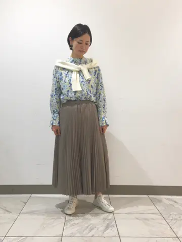 組曲 スタッフ コーディネート画像