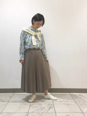 組曲 スタッフ コーディネート画像