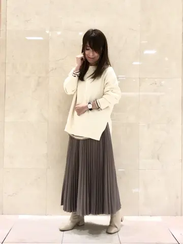 組曲 井上 コーディネート画像