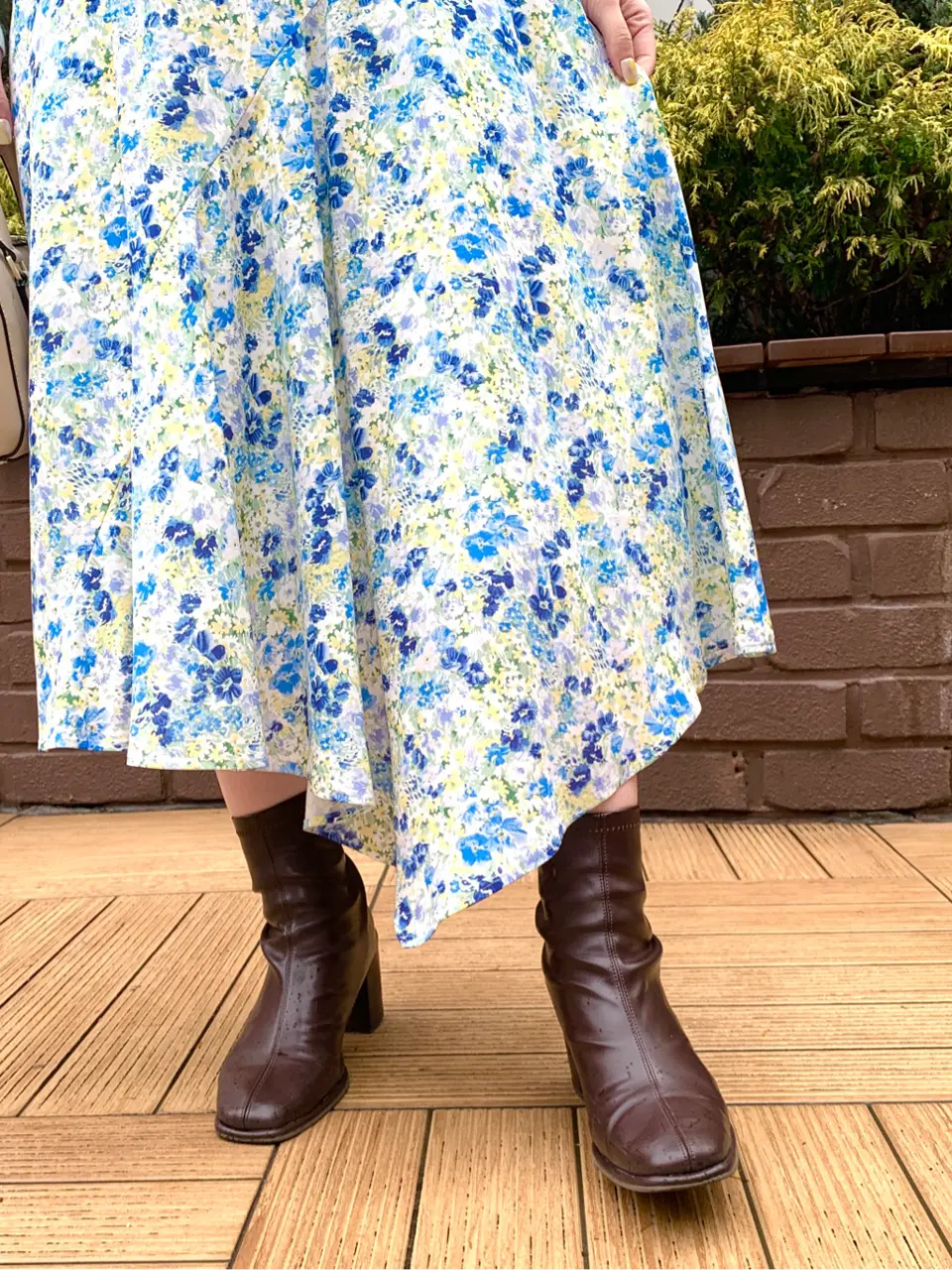 組曲 石井 コーディネート画像