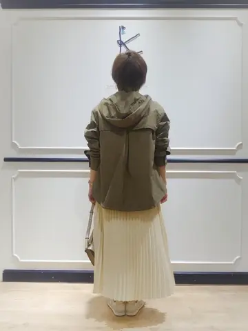 組曲 井上 コーディネート画像