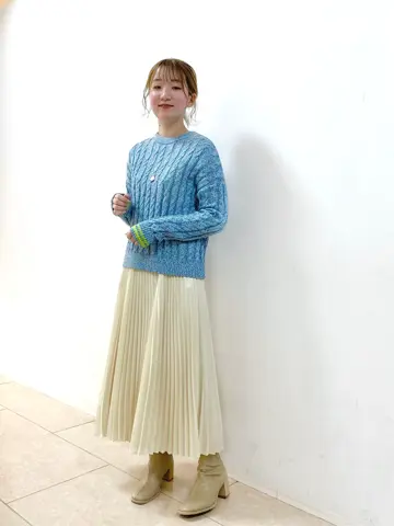 組曲 石井 コーディネート画像