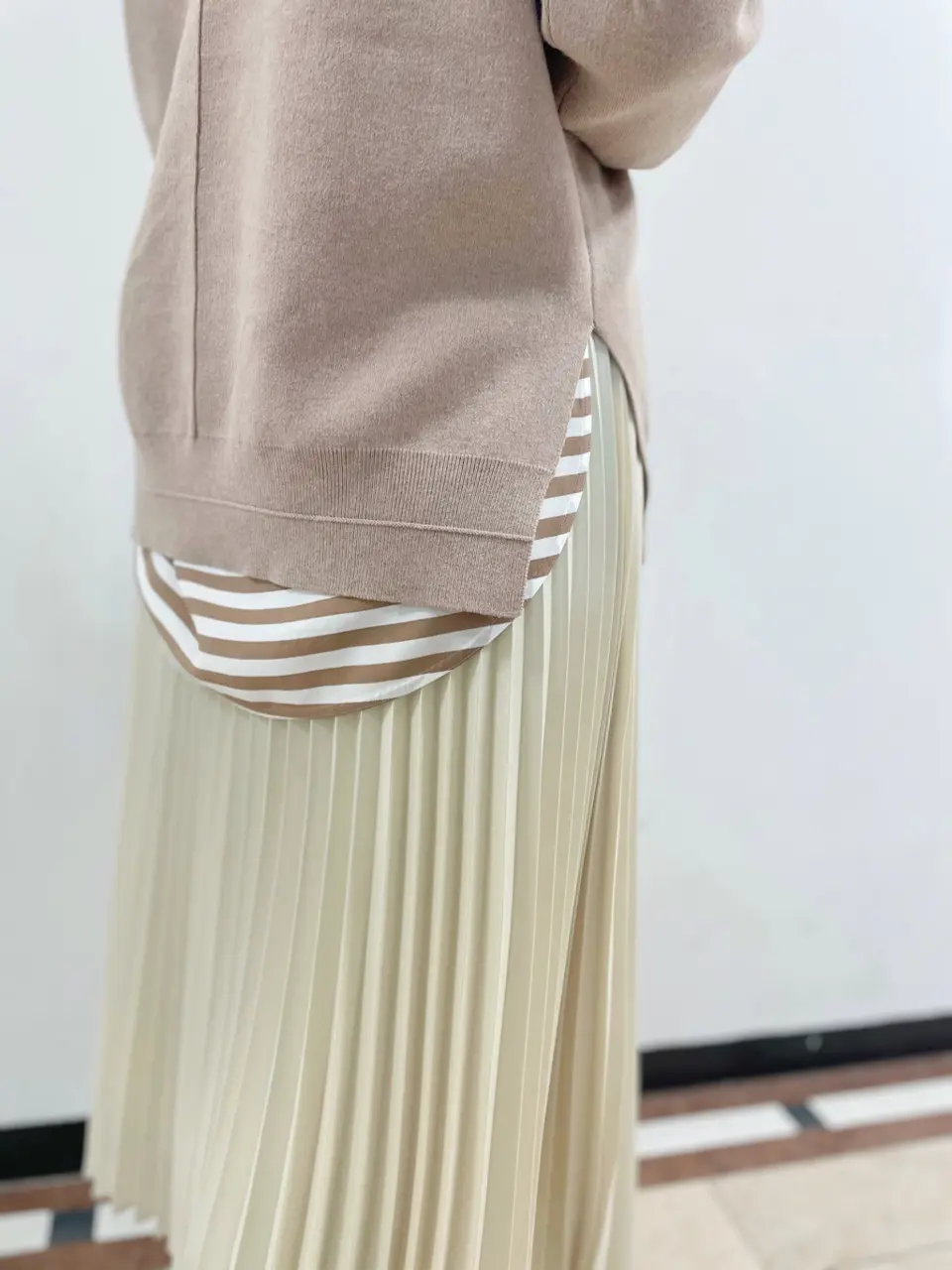 組曲 宮本 コーディネート画像