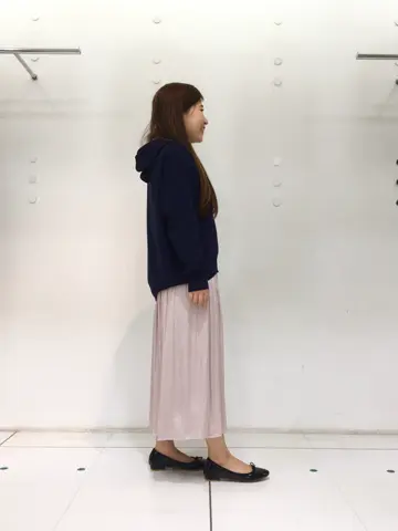 組曲 スタッフ コーディネート画像