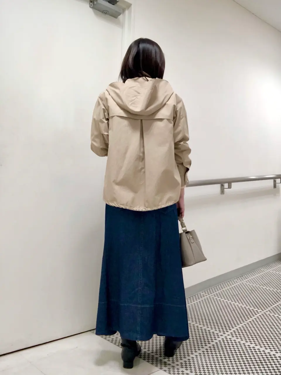 組曲 岩田 コーディネート画像