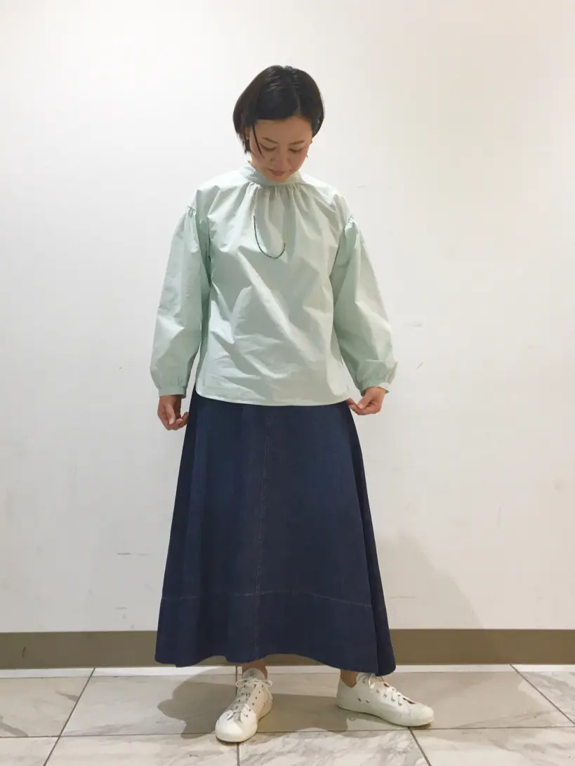 組曲 スタッフ コーディネート画像