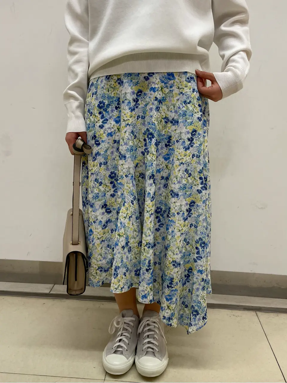 組曲 平賀 コーディネート画像