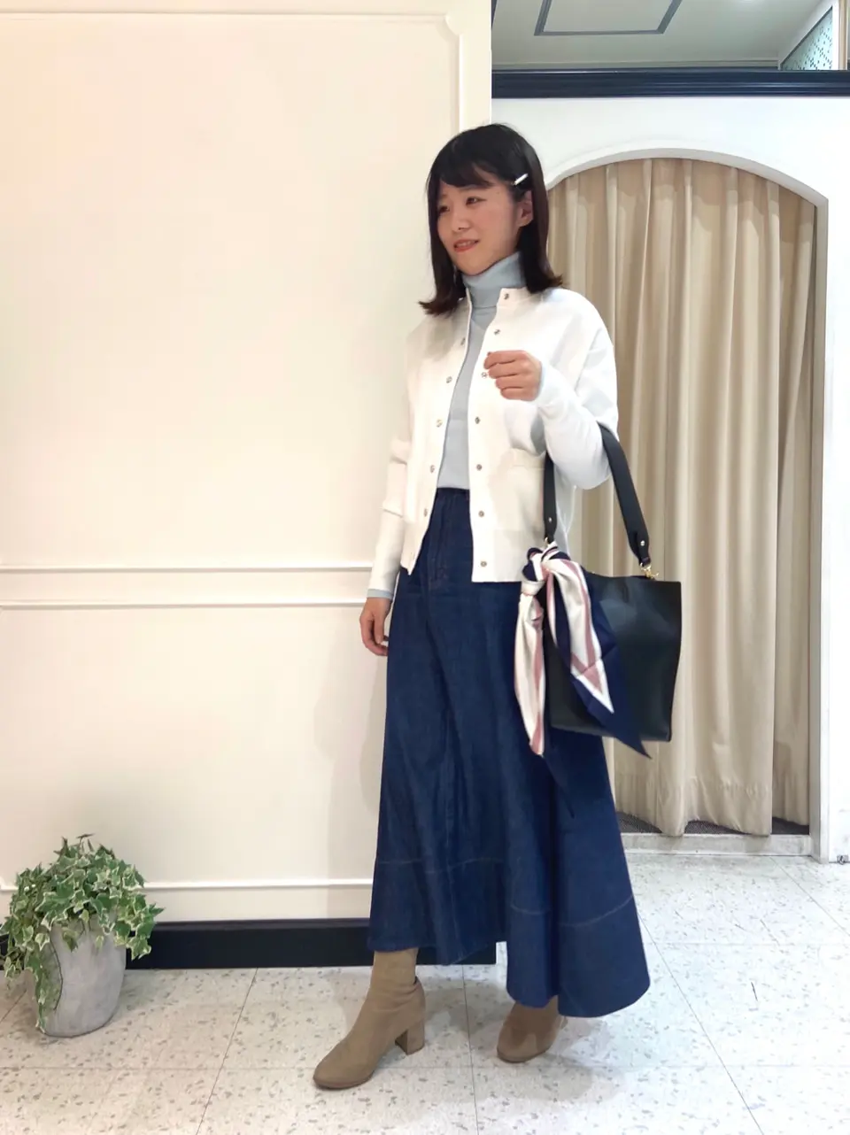 組曲 スタッフ コーディネート画像