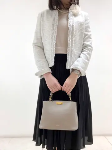 組曲 岩田 コーディネート画像