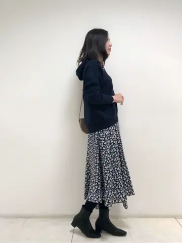 組曲 岩田 コーディネート画像