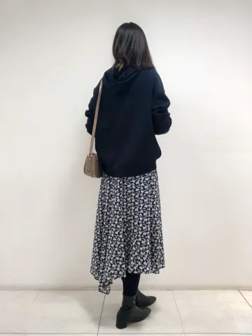 組曲 岩田 コーディネート画像