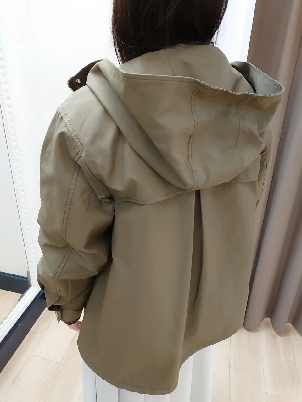 組曲 スタッフ コーディネート画像