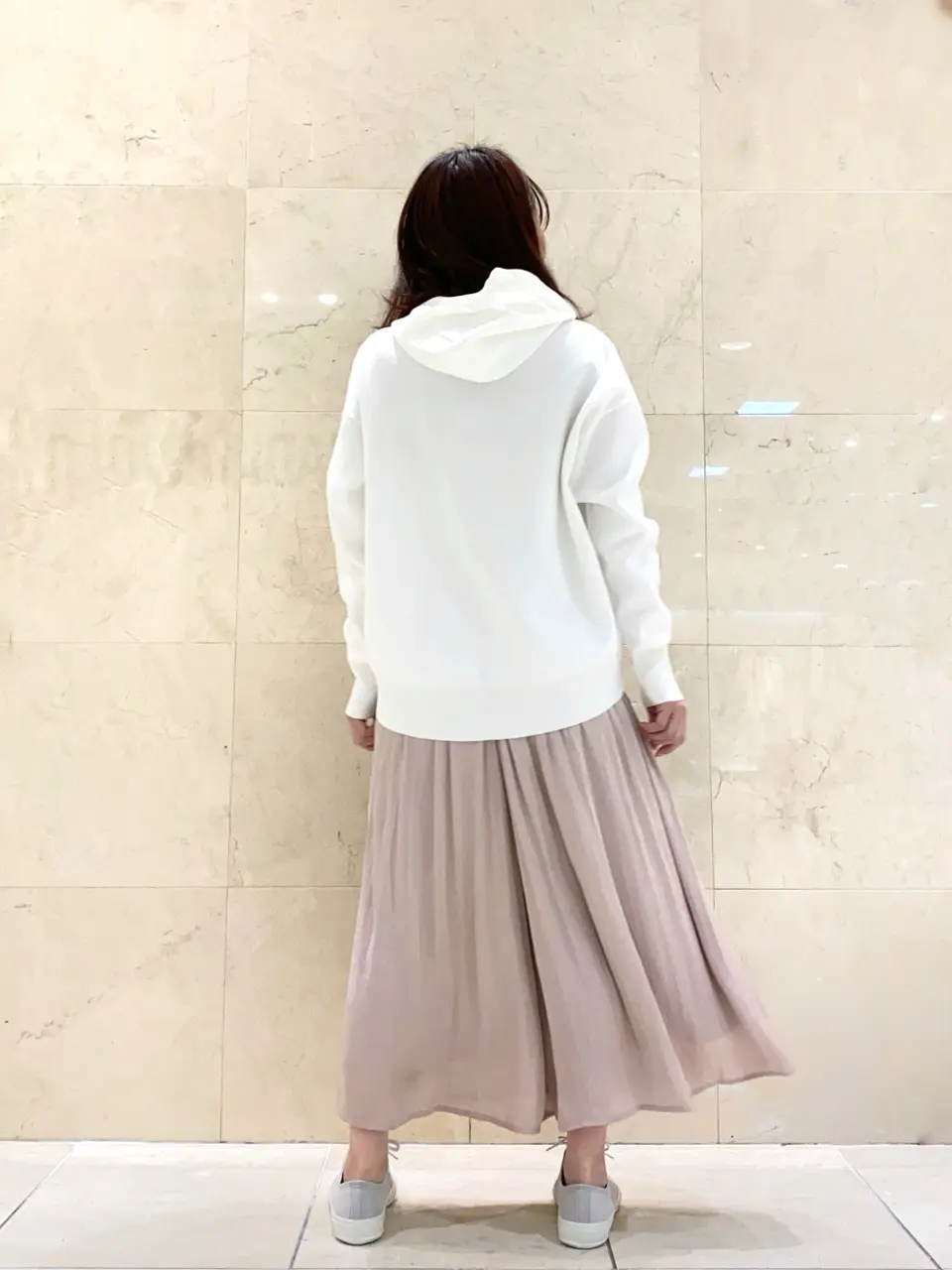 組曲 柿内 コーディネート画像