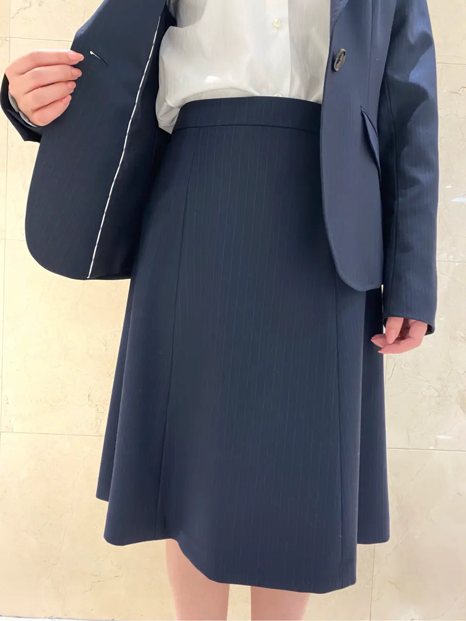 組曲 柿内 コーディネート画像