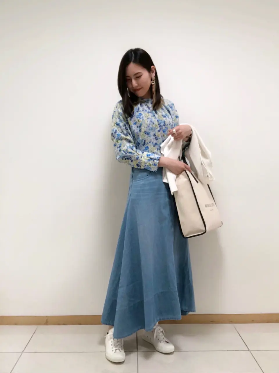 組曲 岩田 コーディネート画像