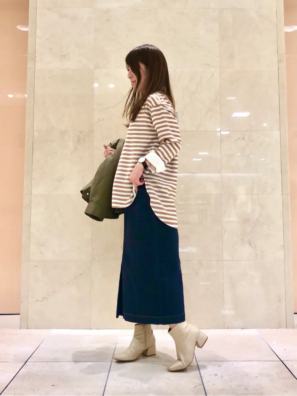 組曲 井上 コーディネート画像