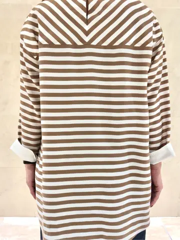 組曲 井上 コーディネート画像